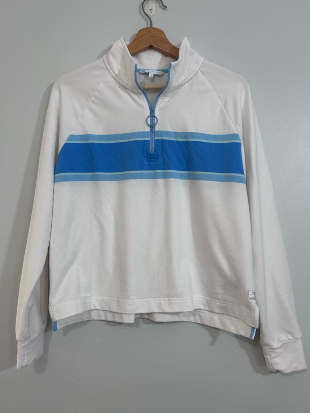 Southern Tide Bridget White Quarter-Zip Pullover with Blue Stripe M